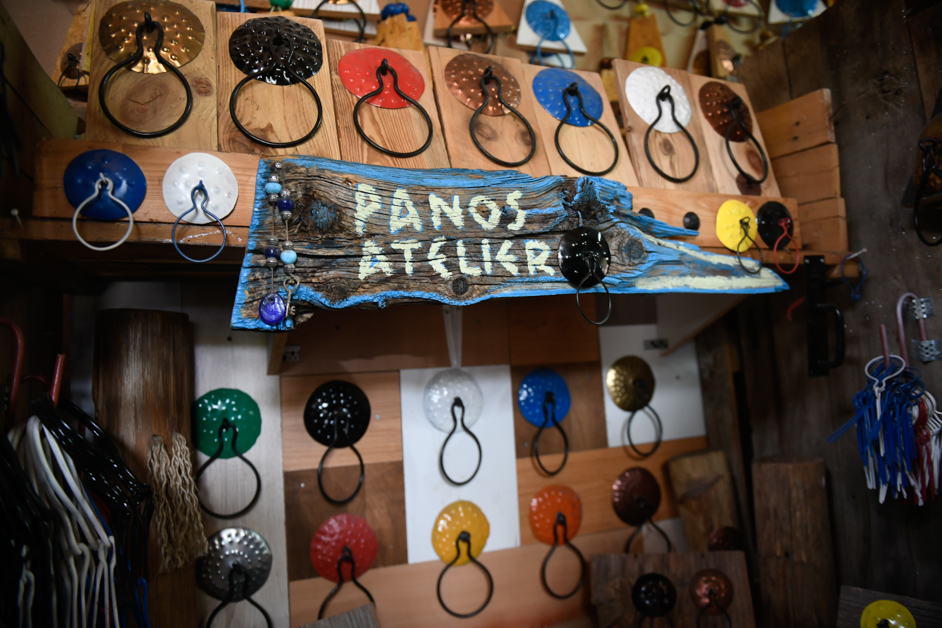 panos atelier, souvenir shop in Lympia