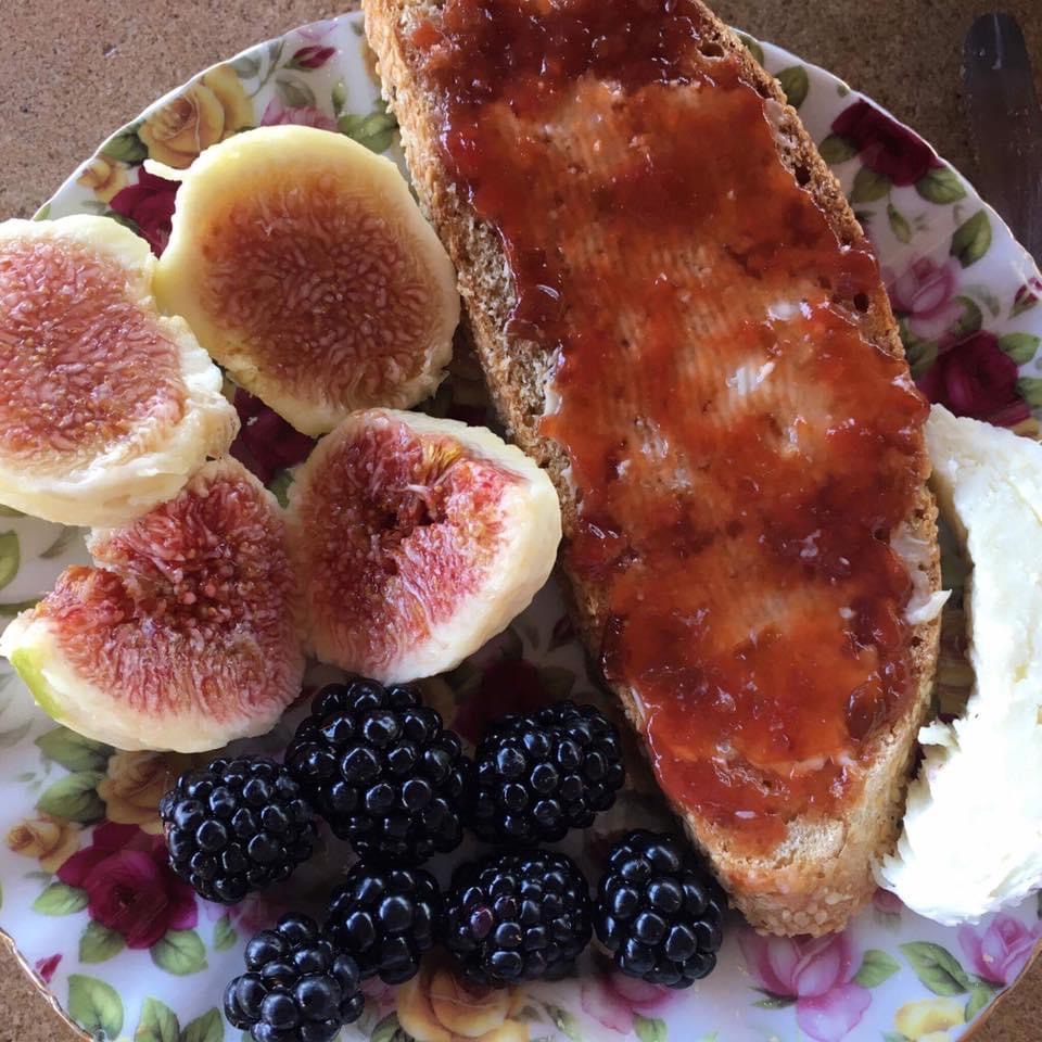 Cyprus Brunch at kikas gardens